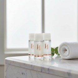 Sampon si gel de dus la sticla de 40 ml